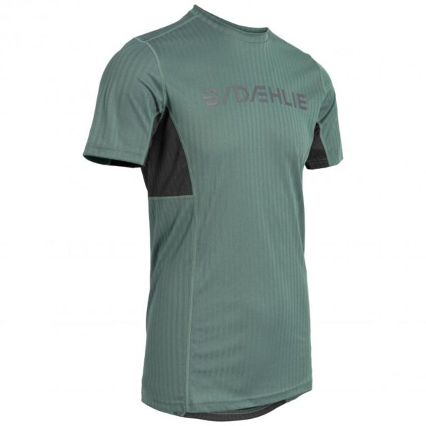 Dæhlie-Dæhlie–Training-Tech-T-Shirt-333944-Strømsø-Sport-1 Dæhlie Dæhlie Training Tech T-Shirt 333944 Strømsø Sport 1