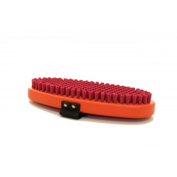 Swix Swix T190o Brush Oval, Fine Red Nylon T0190O Strømsø Sport 1